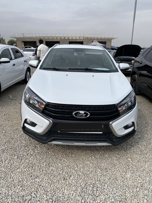 Lada Vesta SW Cross