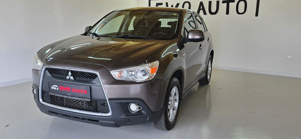 Mitsubishi ASX an 2011 Euro 5 4x4 decuplabil posibilit. rate fără avan