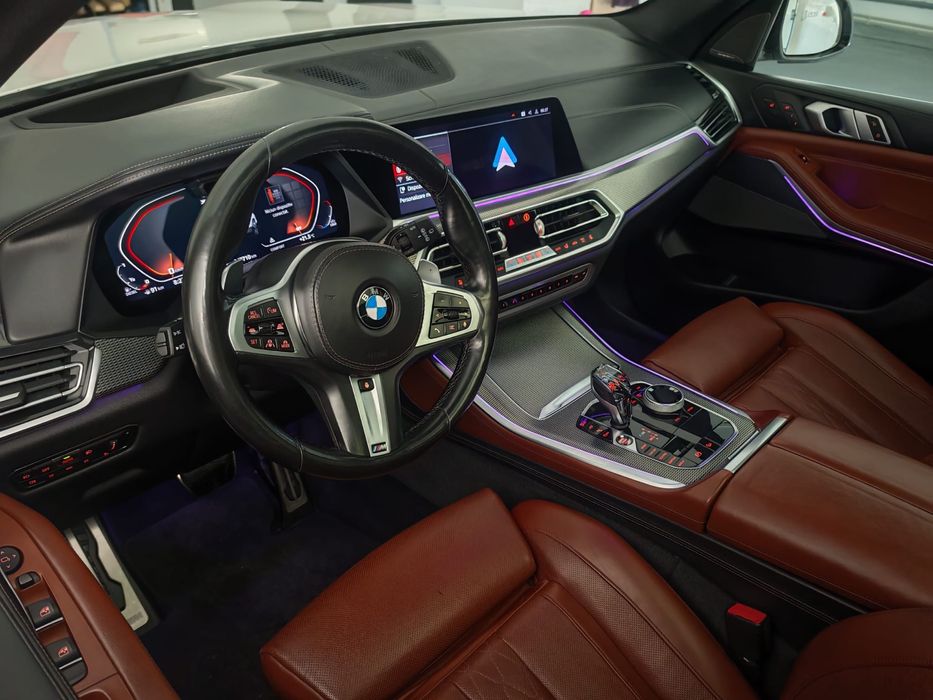 Vand Bmw x5 m50d /Sky Lounge/Individual/400cp