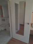 Usa de baie cu oglinda, izolat fonic ,90x210cm,400 Ron/buc,la Oradea