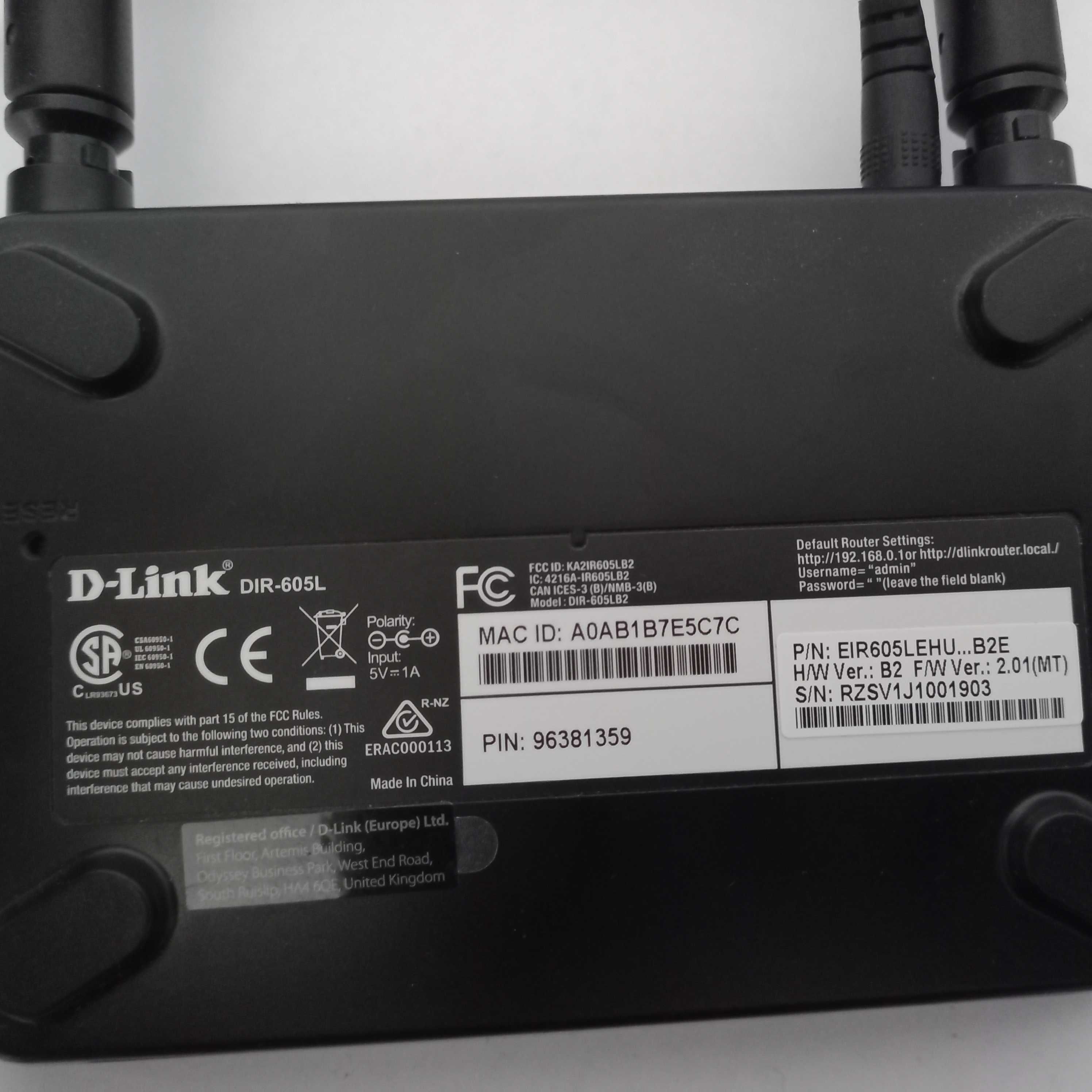 D-Link Wireless N 300 Cloud рутер с 4 Port 10/100 Switch