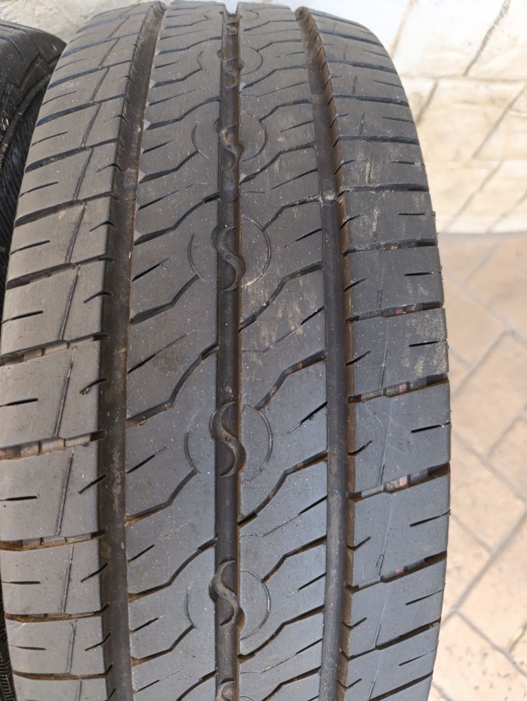 Летни гуми Semperit 195/70/15 C