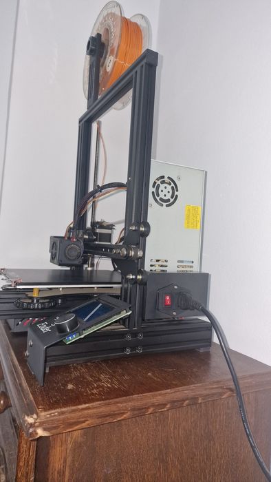 Imprimanta 3D (Ender 3 pro)