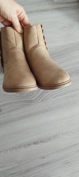 Ghete noi fete 34-35