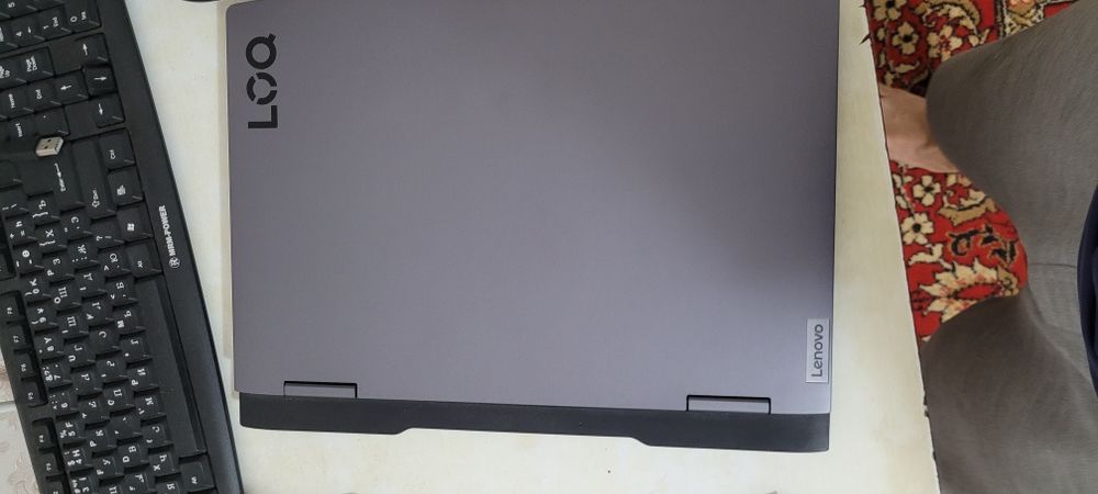 Lenovo LOQ 15APH8