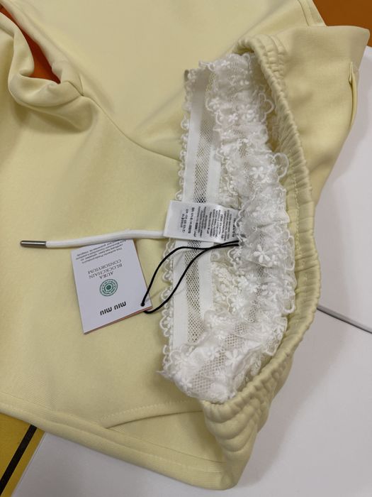 MM дамско долнище в жълто New Season