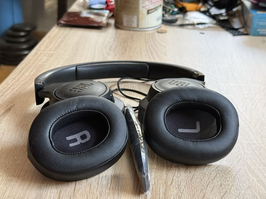 JBL TUNE 760NC – безжични слушалки ANC