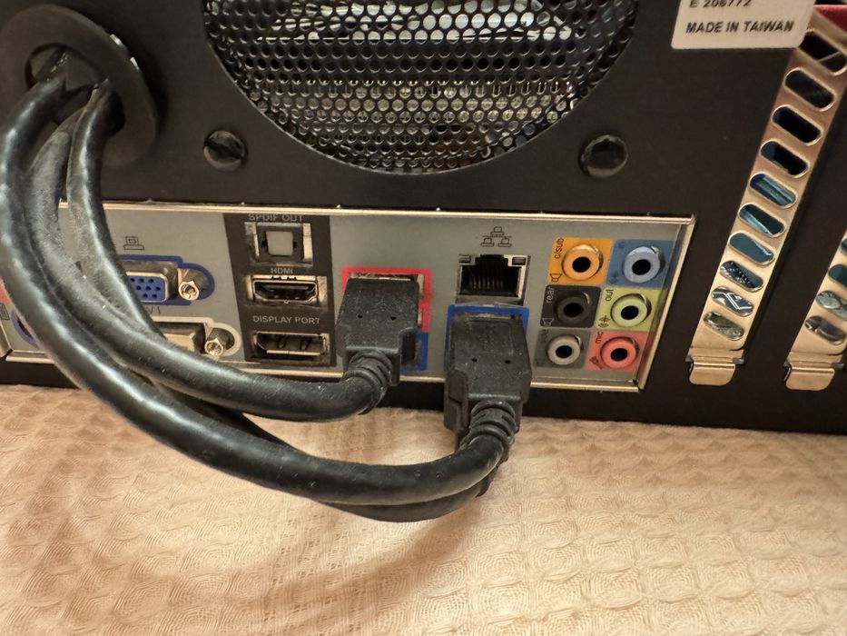 Компютърна конфигурация HTPC - 8 TB HDD