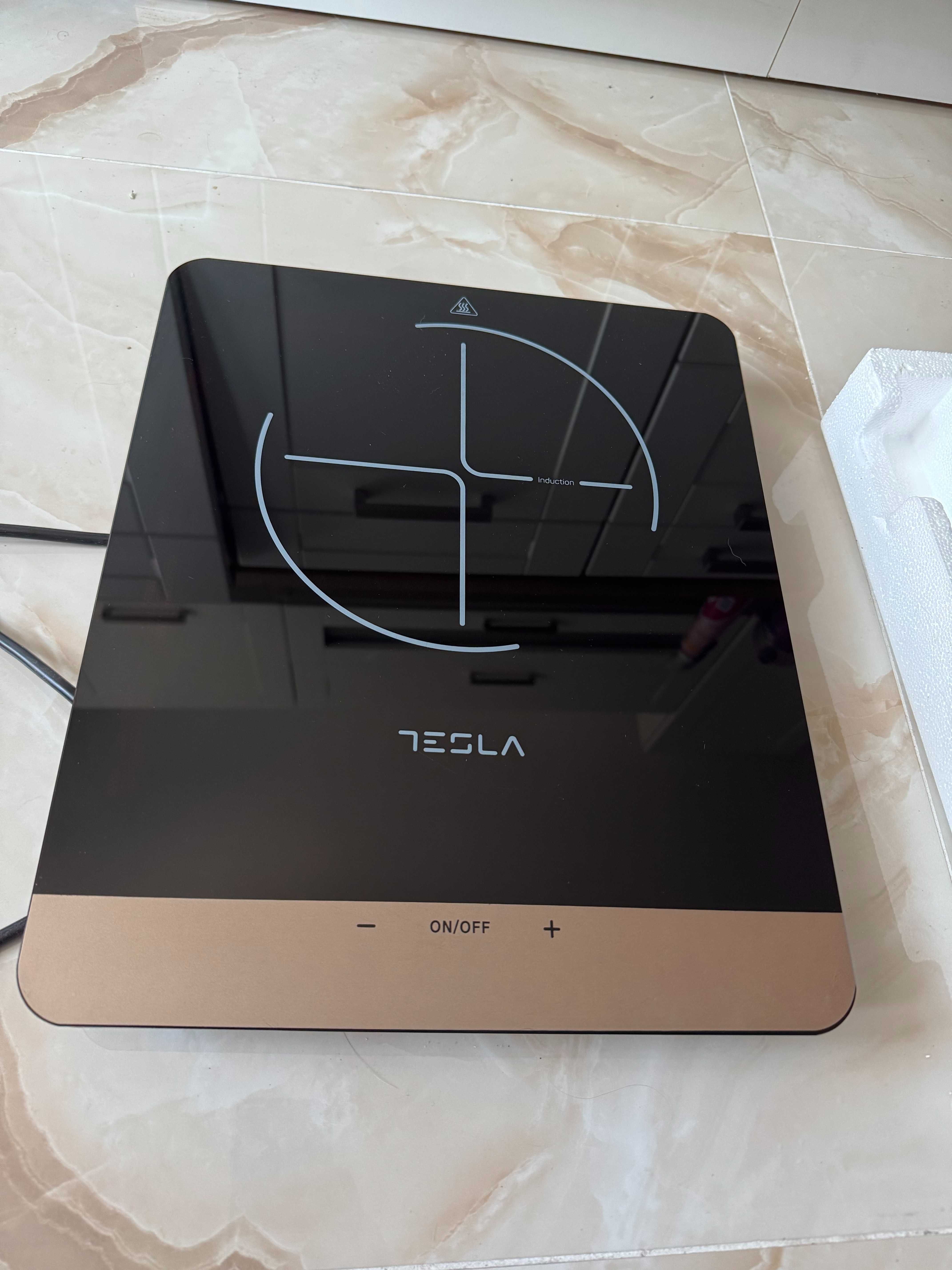 Plita portabila cu inductie Tesla