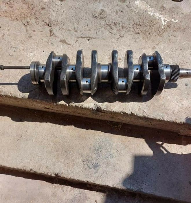 Vand Arbore cotit ( Vibrochen) ,Tractor utb 550,utb 640,Aro,LA COTA R2