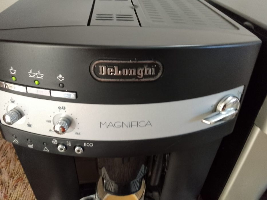 Espresor cafea Delonghi magnifica eco