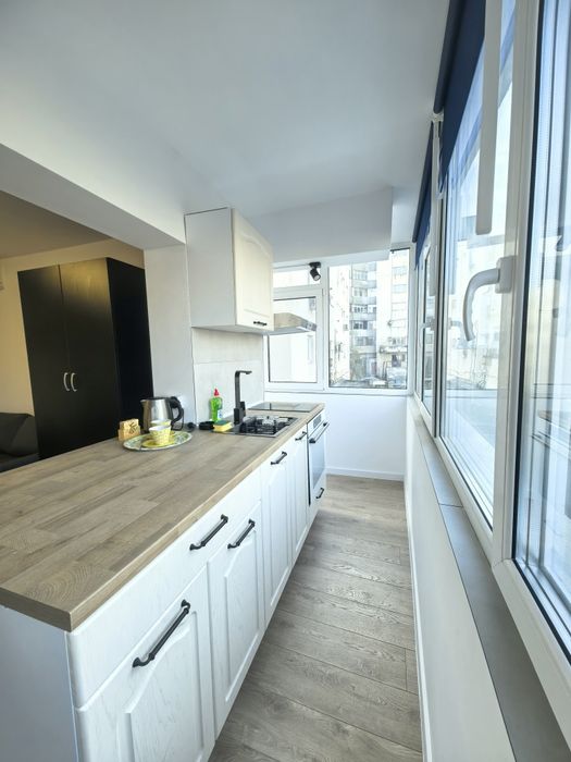 Inchiriez 3 camere