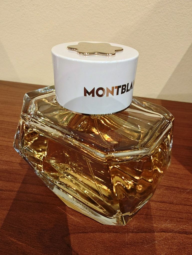 Дамски парфюм Montblanc Signature Absolute 90 ml