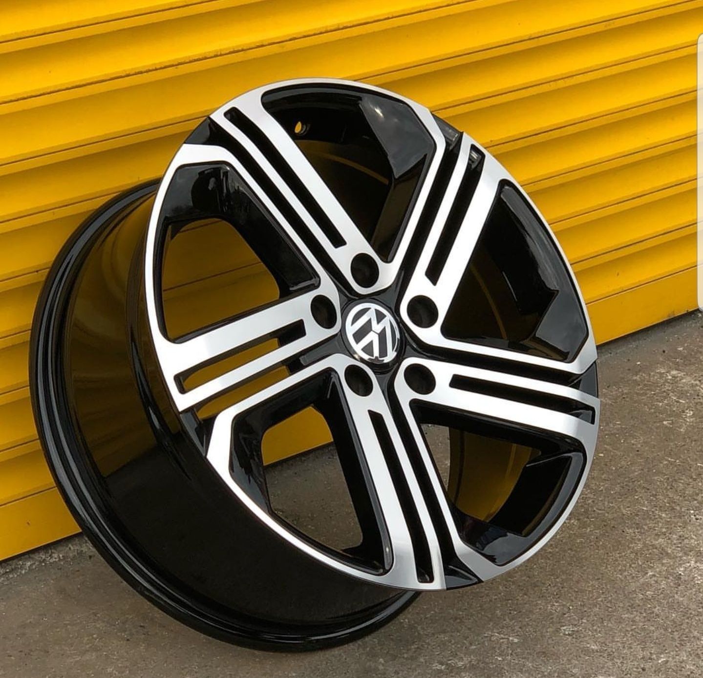 Джанти за Volkswagen VW R 16" 17" 18" 19" 5x112 Golf Голф Сеат Шкода