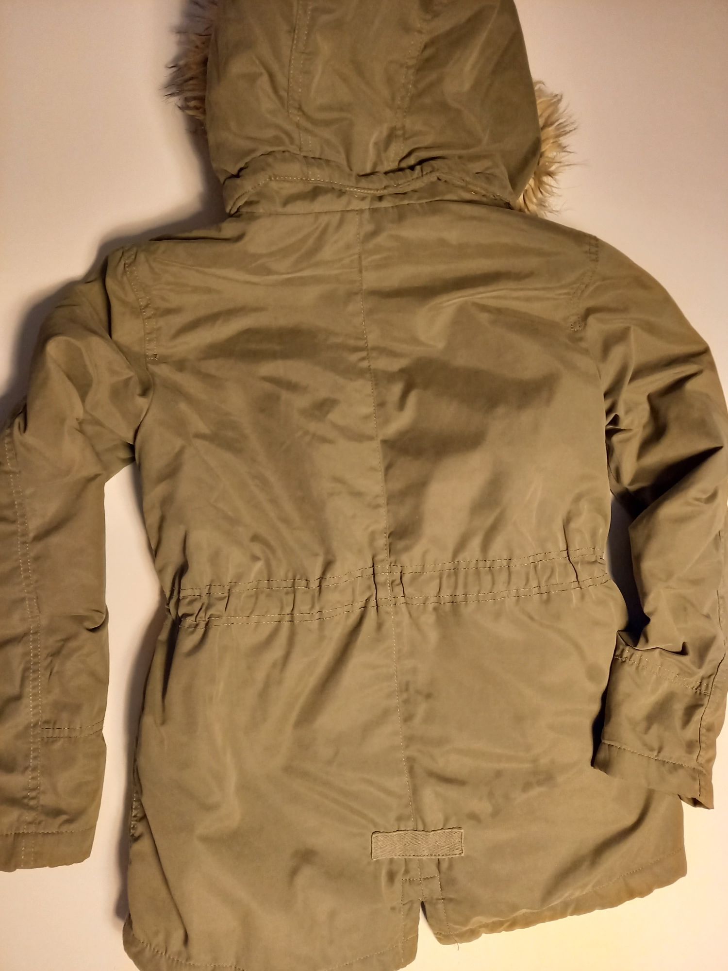 Зелено яке тип парка H&M 146см