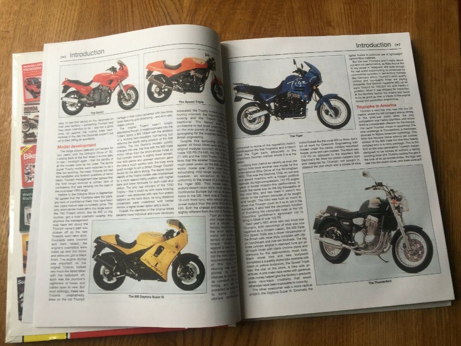 Manual moto Haynes Ducati V-Twins; Triumph Triples & Fours, Daytona