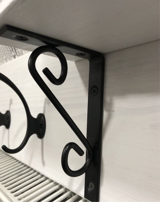 Cuier haine cu polita