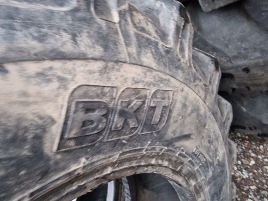 Anvelope Mpt 10.5-20 marca BKT, 10 ply
