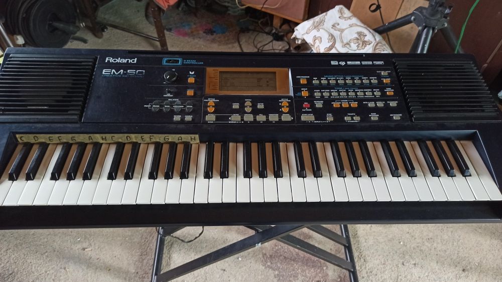 Roland EM 50за части