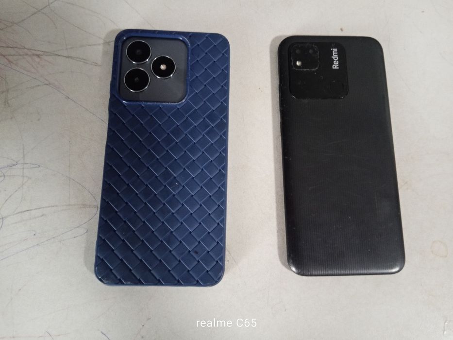 Реалми нот 50 и редми 10А