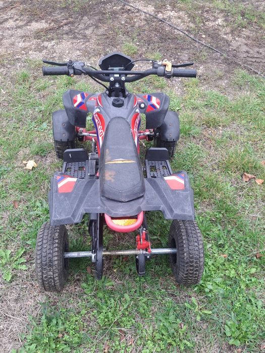 Vand atv 49cc mai multe detalii la telefon