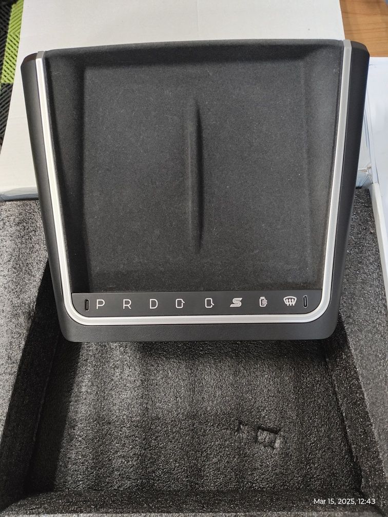 Placa wireless Tesla cu lumina ambientala ,comenzi rapide și încărcare
