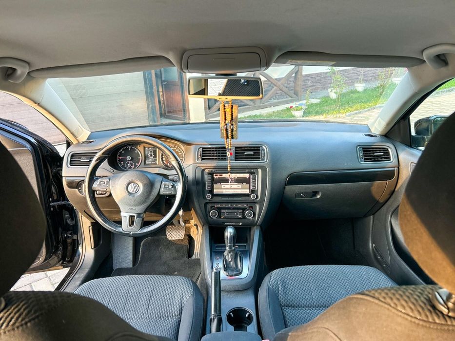 Vând VW Jetta an 2012