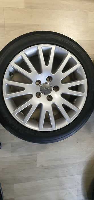 Оригинални джанти 17цола /5×112/ЕТ45/
7,5J×17H2