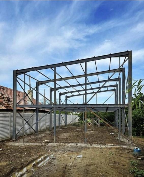 Vand Hale metalice din stoc 8x12x4m