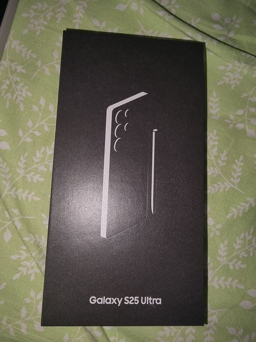 Продам самсунг с 25 ультра на гарантии