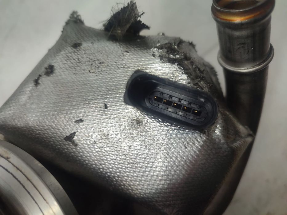 Racitor gaze egr 2.0 tdi deua dfg 04L131512BR Audi A4 B9 [2015 - 2020