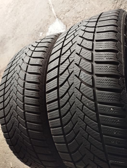 2 buc 225 45 17 .91h Semperit Iarnă