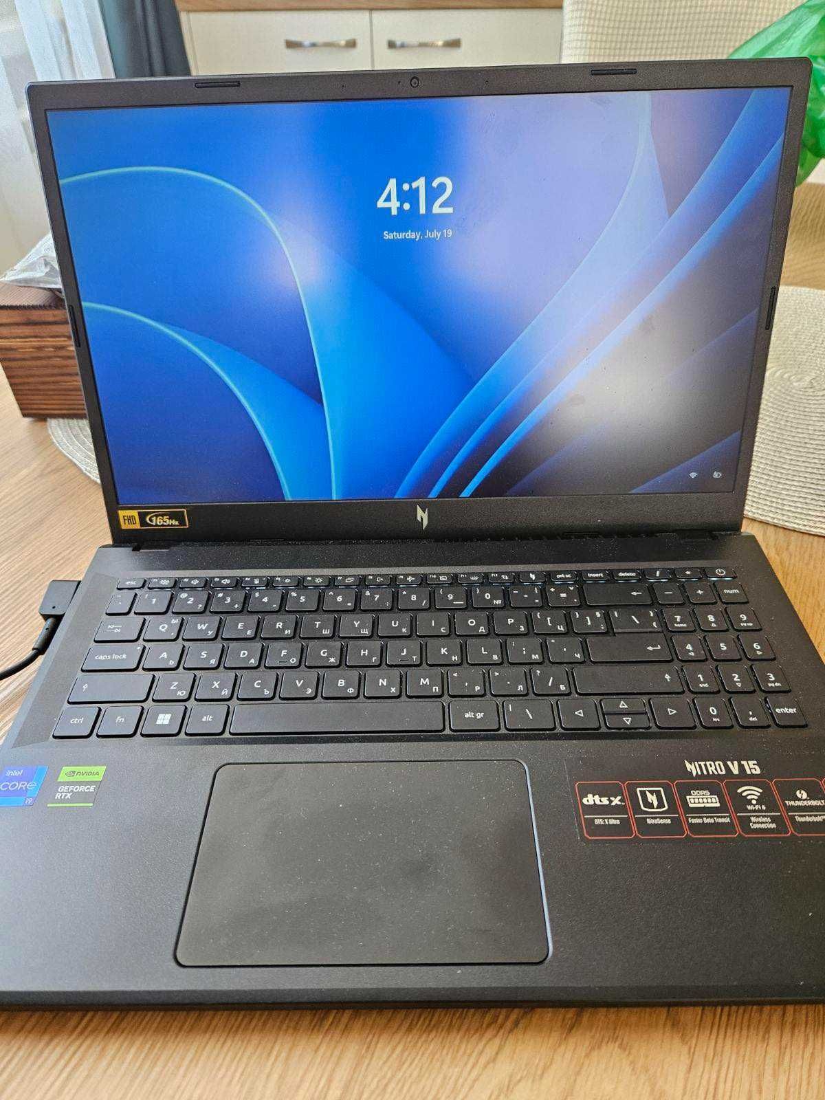 Лаптоп Acer Nitro
V15 Gaming - NH.QQEEX.00C_32GB