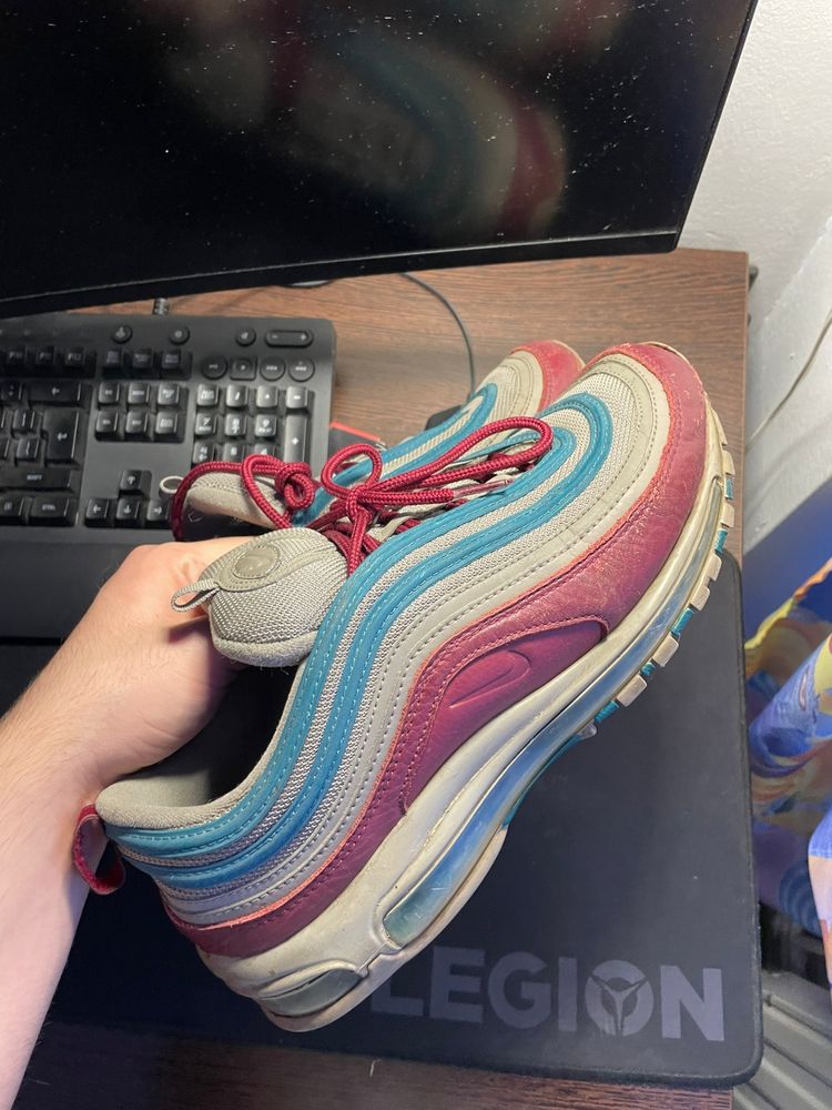Nike Air Max 97 Light Taupe Geode Teal Team Red