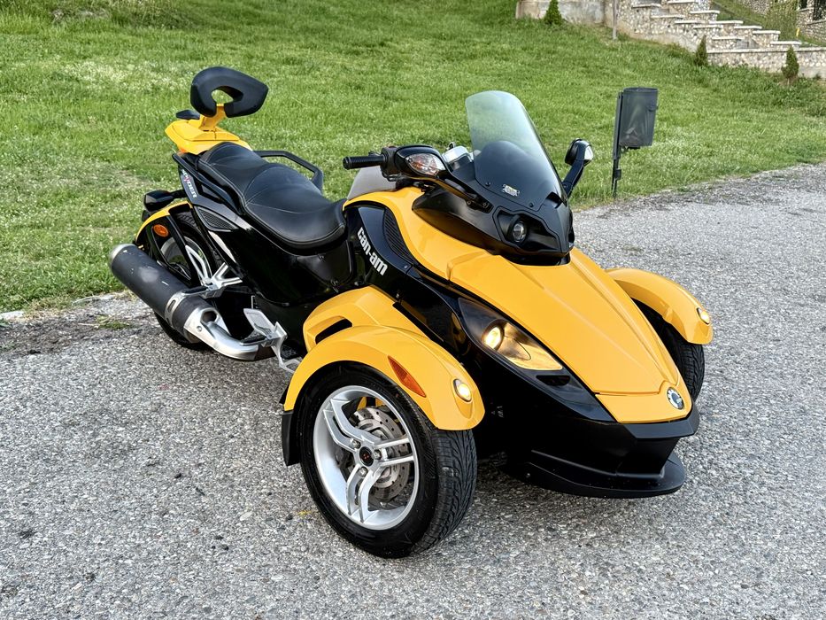 Can-am Spyder, an fab 2009, 27000 km, motor 990 cm