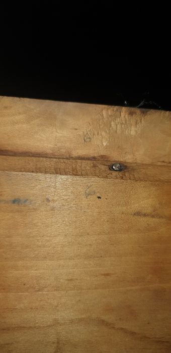 De vanzare tava veche dn lemn