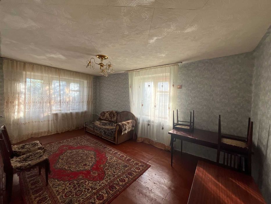 Продам 2-ух комнатную квартиру