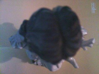 Fetita cu ied in brate, bibelou vintage