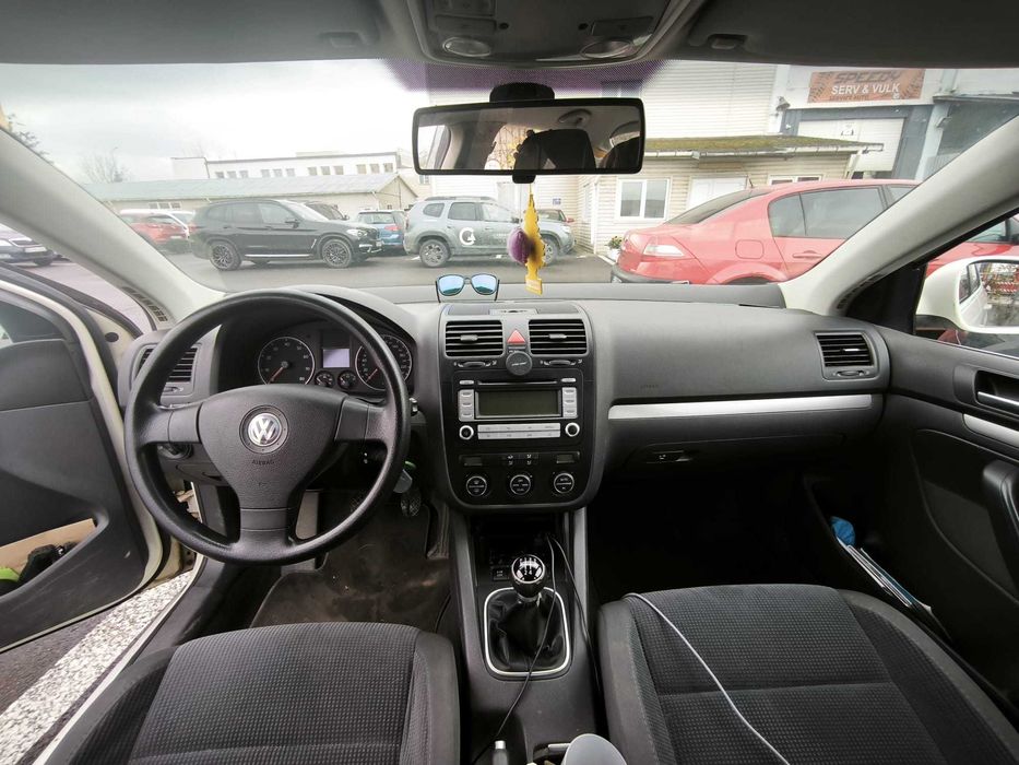 VW Jetta 1.6 Benzină, 2007, 230.000 km