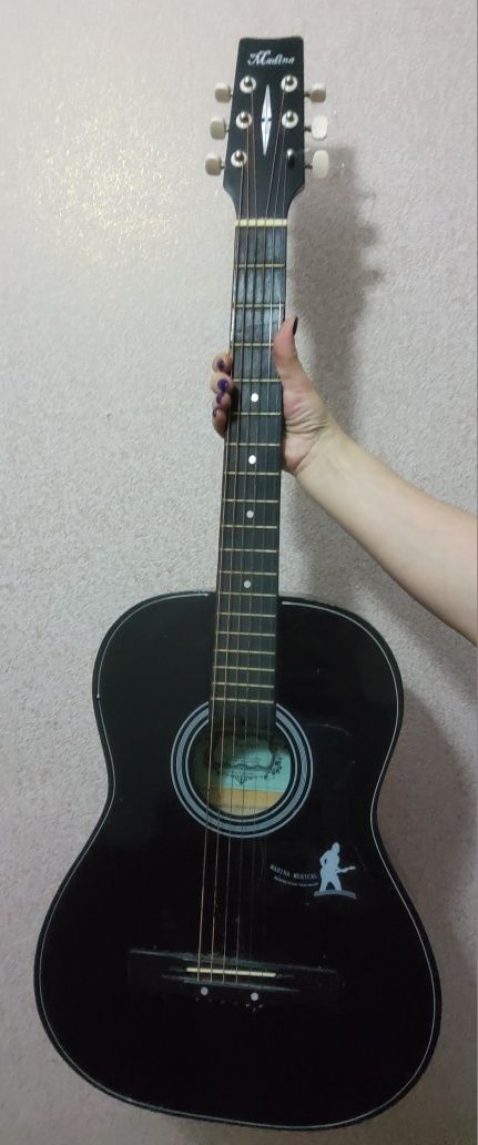Продам гитару Madina 38 BK