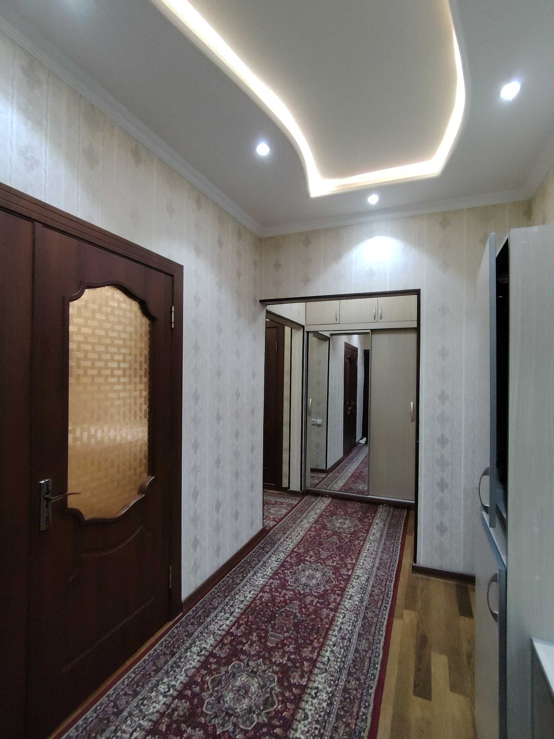 СРОЧНО 3*4 хонали квартира сотилади. 91 м2 квартира 91 000 эвазига