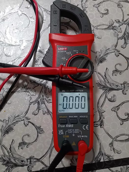 Aparat de masura digital UNI-T UT-201R