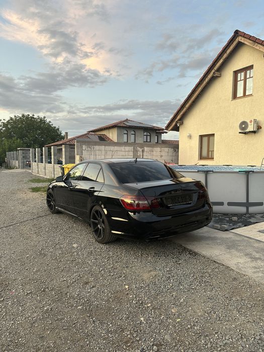 Mercedes Benz E350 AMG