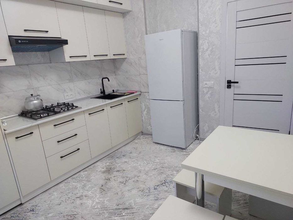 Сдается 3-х квартира, ориентир Дустлик метро