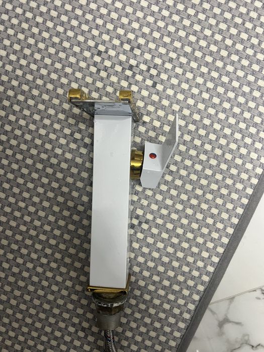 Светещ Смесител за баня/мивка, фонтан