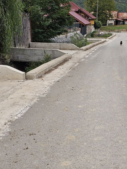 Teren casă sau cabană !!