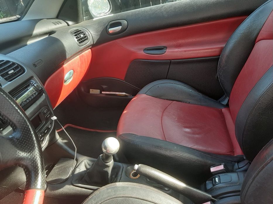 Peugeot 206 CC 2004 –full options