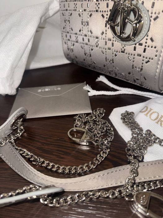 Dior чанта bag чисто нова