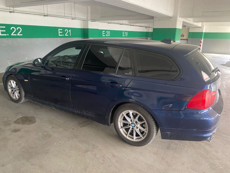 BMW Seria 3 BMW 320d Touring 2011