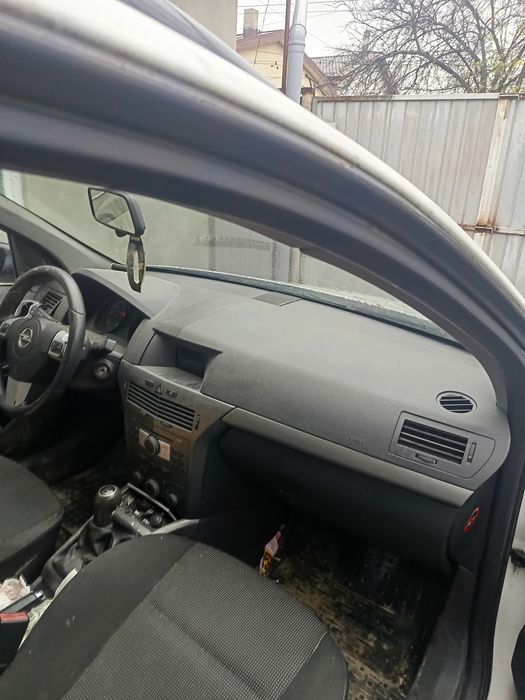 OPEL ASTRA H 1,7 Diesel an 2005